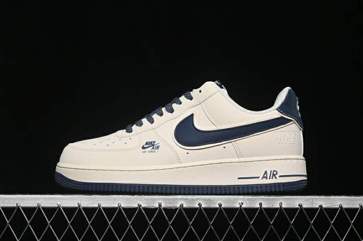 Picture of Air Force 1 _SKUfw23420645682969399fw